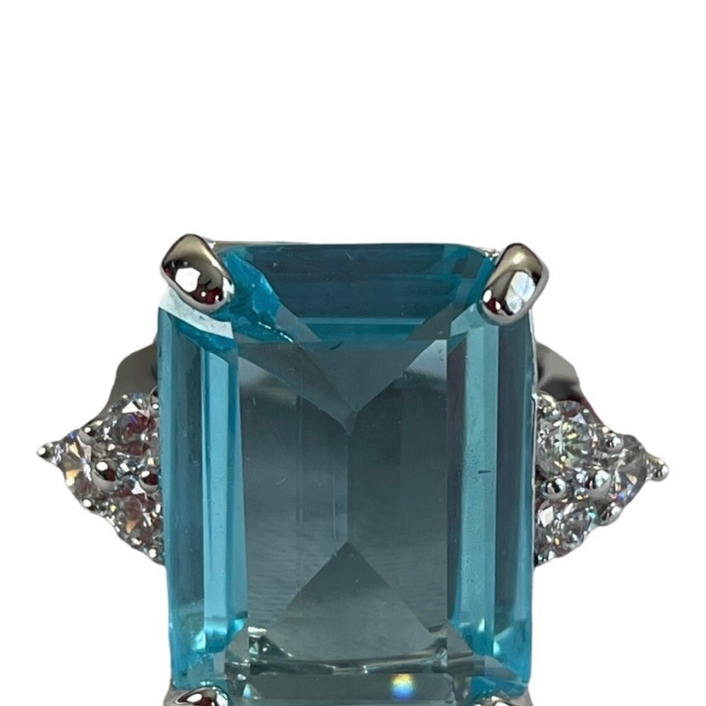 Princess Dianna Simulated Aqua Ring NWOT